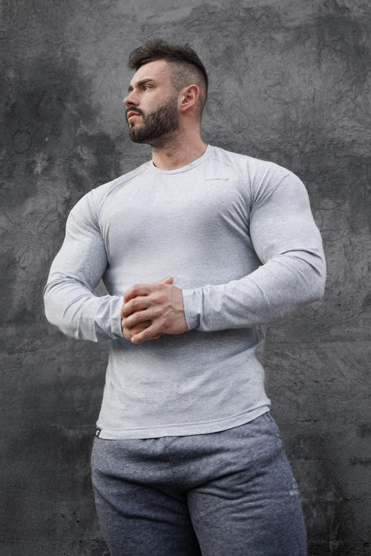 Titan Muscle-Fit Long Sleeve T-Shirt - Platinum