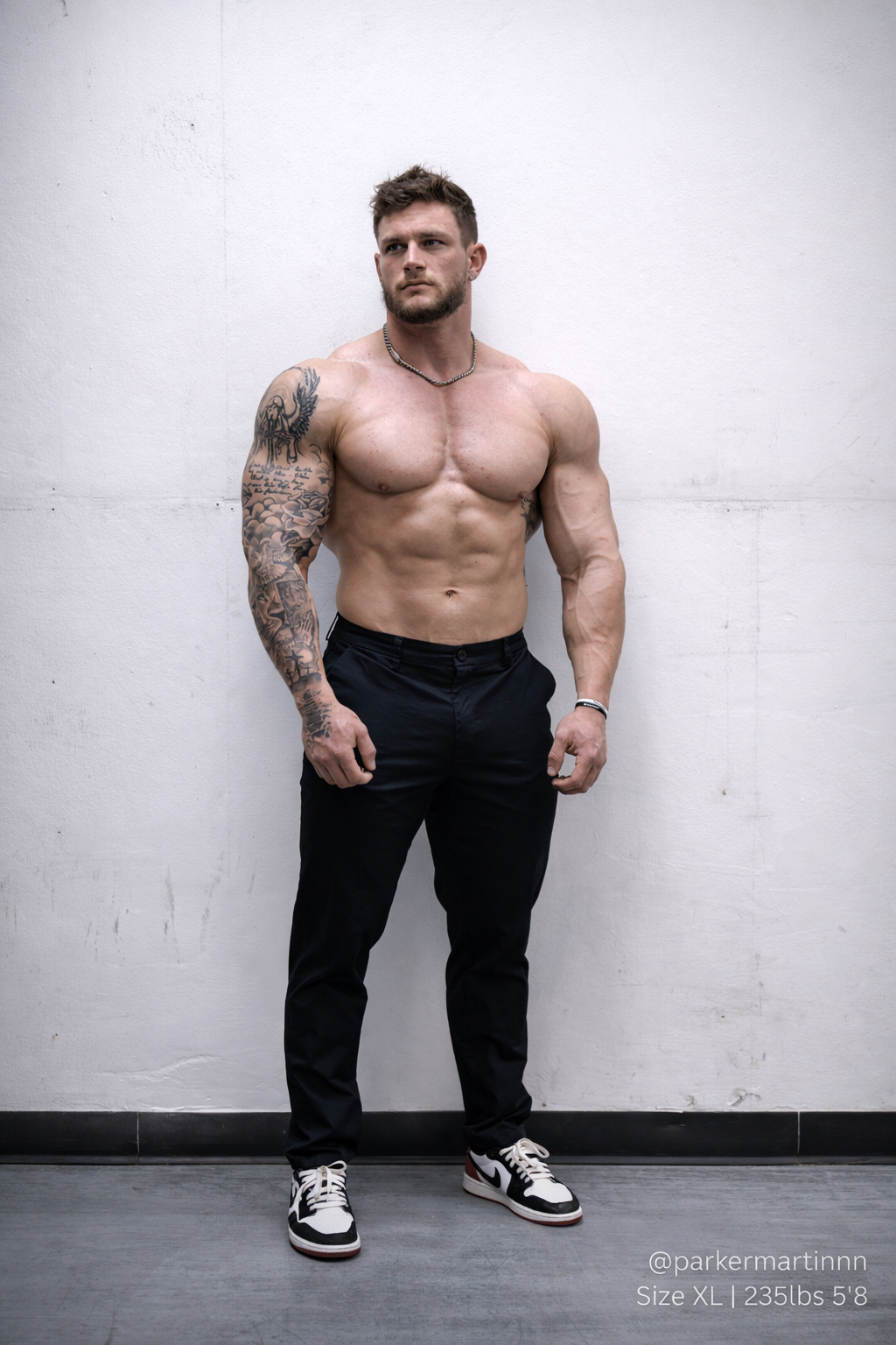 Men's Fitted Chino Pants - Black