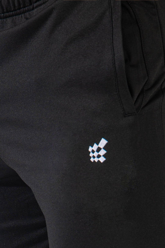 Matrix Tapered Joggers - Black - Jed North